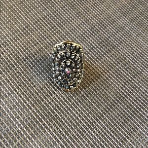 SHINY RHINESTONE OVAL RING